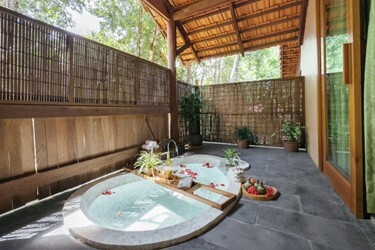 Green Villa