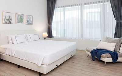 2-bedroom Seafront Jacuzzi Penthouse