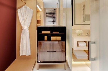 Premier Room