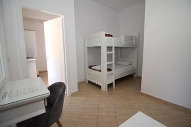 Standard Qdr Room