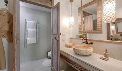 Grand Deluxe Lagoon Pool Access Room