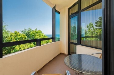 1 Bedroom App Park View