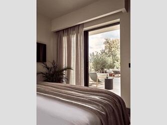 King Evergreen Absolute Suite with Individual Pool Garden View