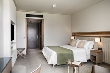 Main Building or Bungalow Double Room Sea View