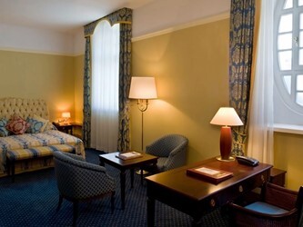 English Apartment