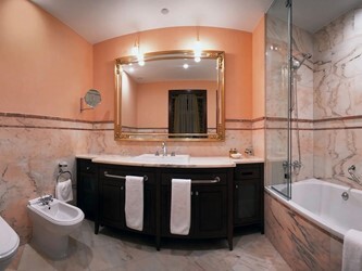 English Apartment