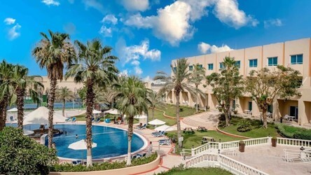 Deluxe twin poolview