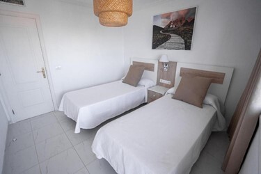 Suite Deluxe three Bedroom Apartment with Sea View and Large Terrace