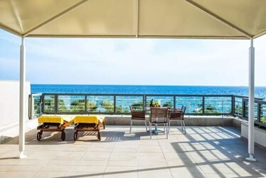 Suite Deluxe with Sea View