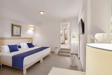 Family Suite With Private Plunge Pool