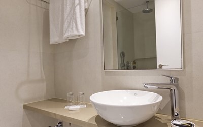 Standard Room Side Sea View (Double/Twin)