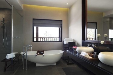 One Bedroom Ocea View Suite Room