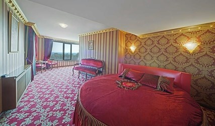 King Suite with Sofa Bed