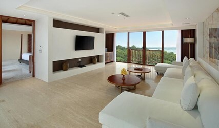 Royal Suite Private Villa with Pool 