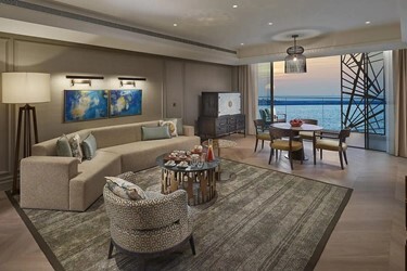 Premier Sea View Suite