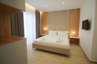 Deluxe Qdr with Balcony