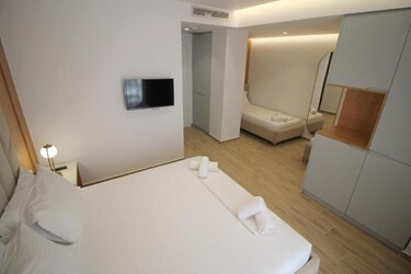 Deluxe Qdr with Balcony