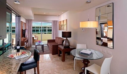 Suite 1 Room, THE RESERVE, Swim Up