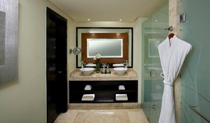 Suite 1 Room, THE RESERVE, Swim Up
