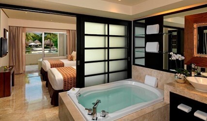 Suite 1 Room, THE RESERVE, Swim Up
