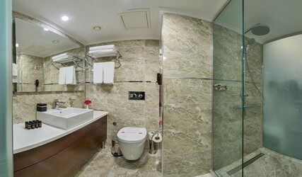 Standard Triple Room - Free Access to Spa
