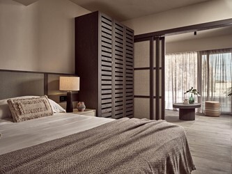 King Evergreen Absolute 2-Bedroom Suite with Individual Pool Garden View