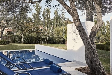 Main Building or Bungalow Garden View Private Pool