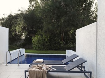 Main Building or Bungalow Garden View Private Pool