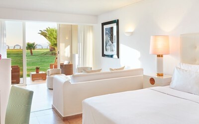 Palace Family Bungalow Suite Side Sea View