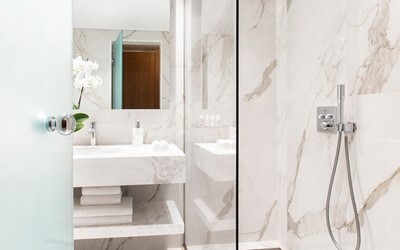 Palace Family Bungalow Suite Side Sea View