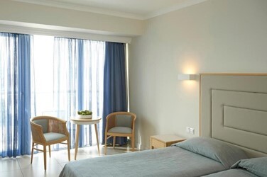 Twin Room Inland View