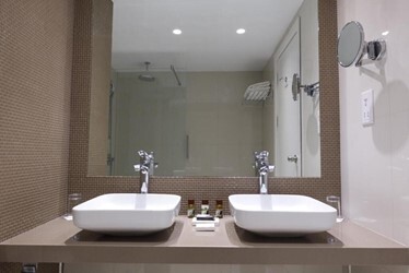 Twin Room Inland View