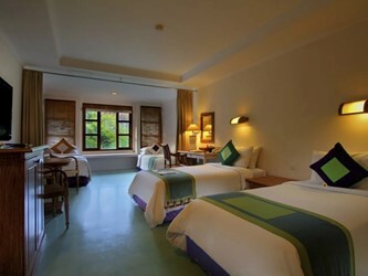 Quad Room