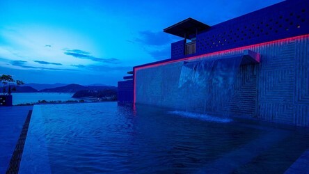 1-Bedroom Luxury Residential Pool Villa Ocean View
