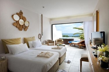 Superior Twin Room Sea View with Outdoor Whirlpool