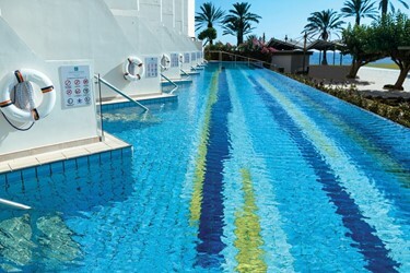 Superior Swim-Up Pool View