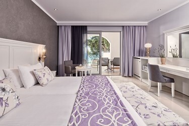 Room Country Private Pool with Sea View