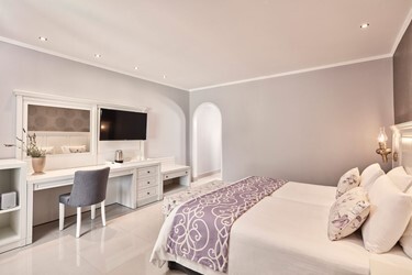 Room Country Private Pool with Sea View