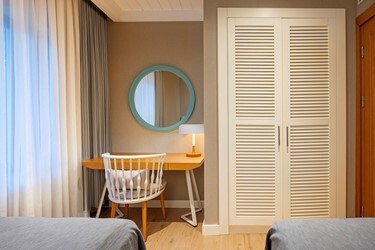 Swim Up Family Suite