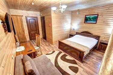 Напівлюкс