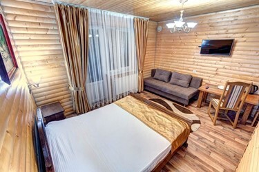 Напівлюкс