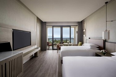 Grand Ocean View Room Twin