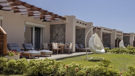 One Bedroom Beach Suite Sea View