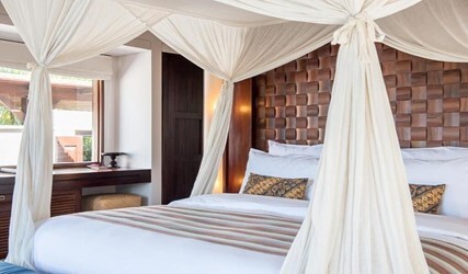 One-Bedroom Suite with Plunge Pool