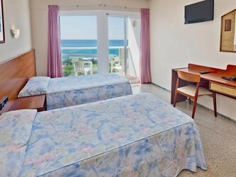 Двухместный номер с 1 кроватью и видом на бассейн