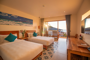 Connecting Deluxe Ocean View