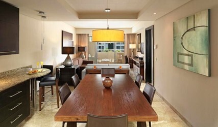 Suite 1 Room, Master, THE RESERVE