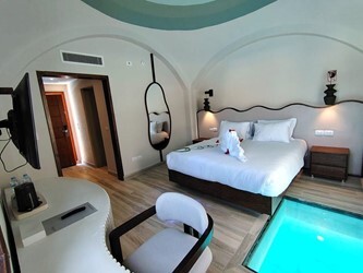 Maldives Room (Hanging Rooms In Lake) Adults Only +14