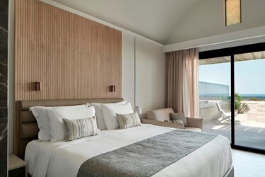 Superior Double Sea View with Jacuzzi