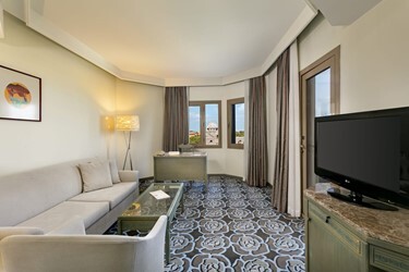 Mainbuilding Junior Suite Sea View
